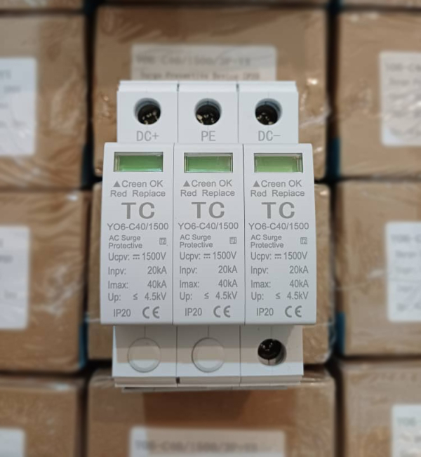 سرج ارستر 3 پل 1500ولت dc برند TC به همراه کانکتور 40 کیلوآمپر